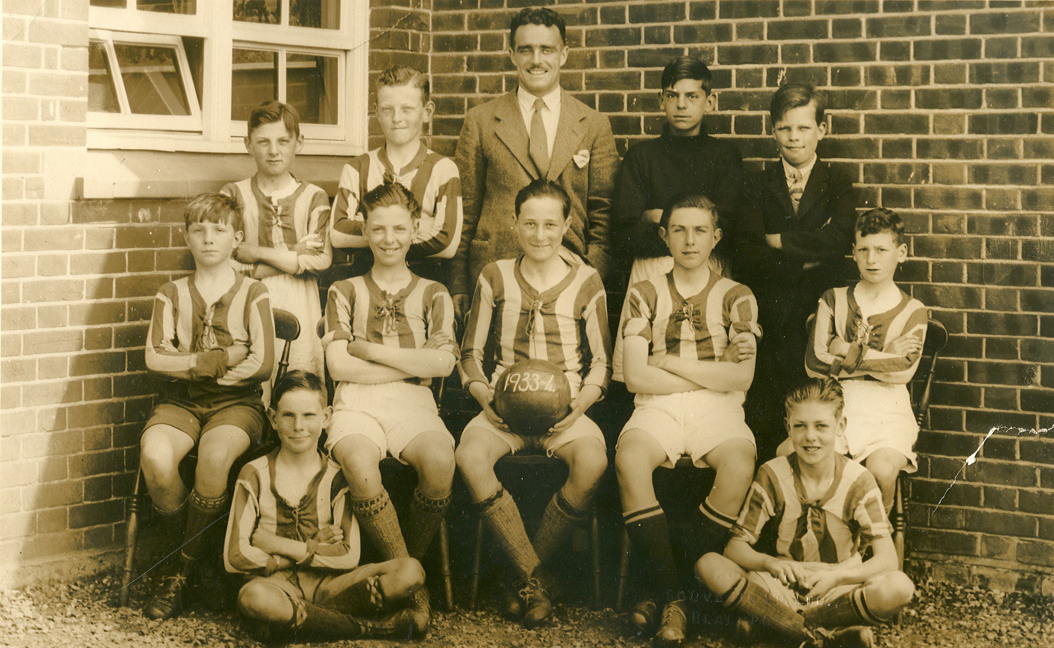 hindolvestonfootball4